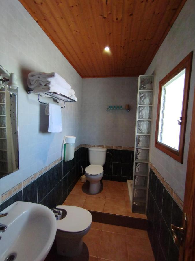 Hostal Restaurant Paca Риумар Екстериор снимка